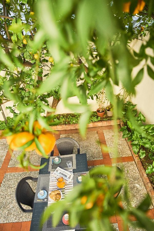✦ Garden House In Centro - Free Parking ✦ Apartment Livorno Exterior foto